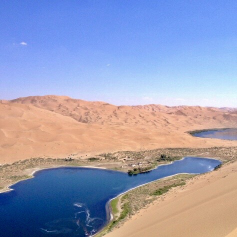 Badain Jaran laghi