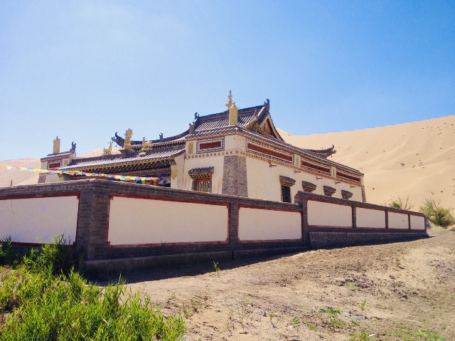 Badain Jaran monastero buddhista